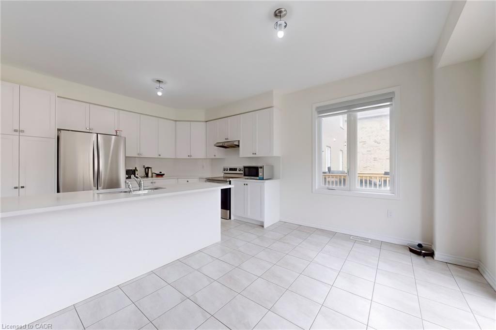 630 Lemay Grove Property Photo 16