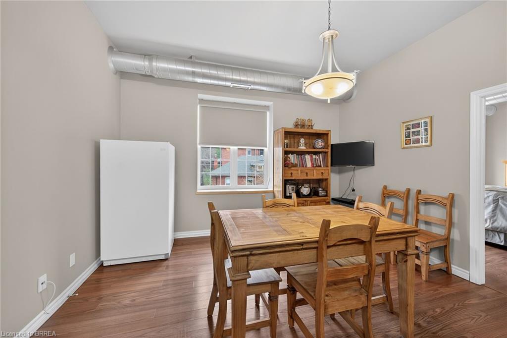 405-140 West River Street Property Photo 8