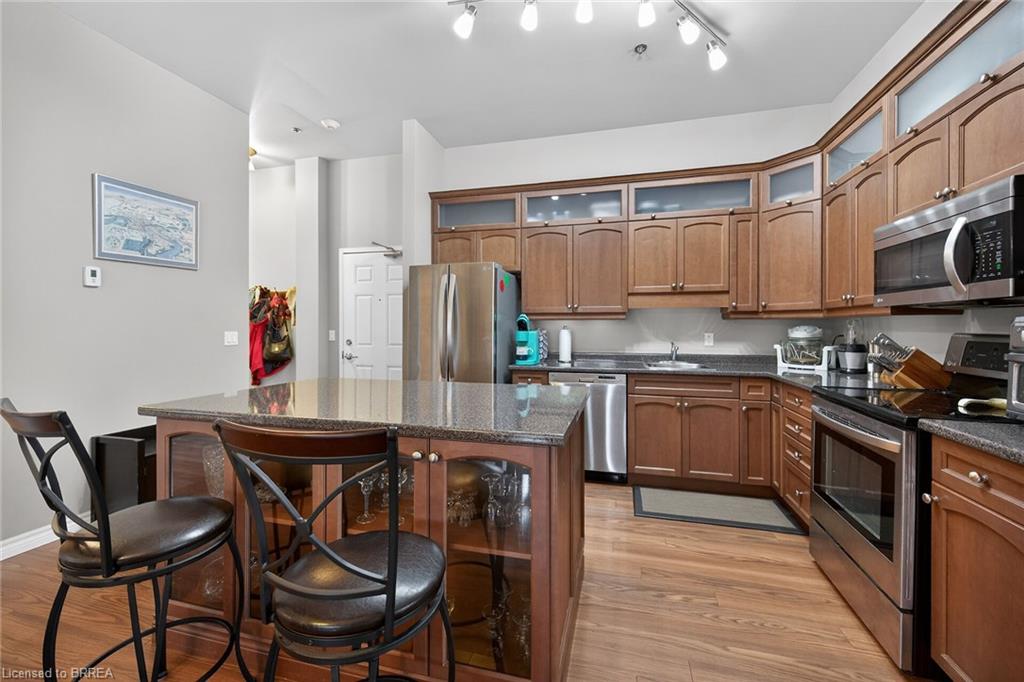 405-140 West River Street Property Photo 13