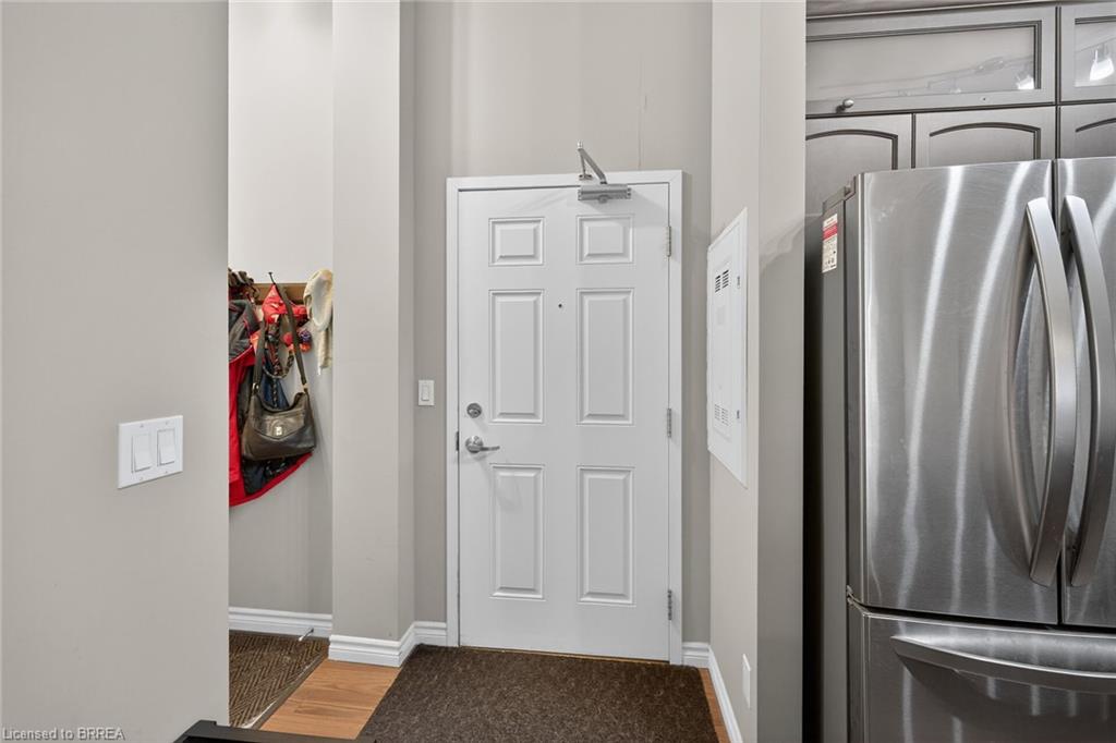 405-140 West River Street Property Photo 17