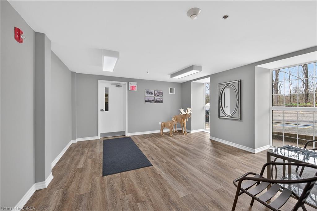 405-140 West River Street Property Photo 35
