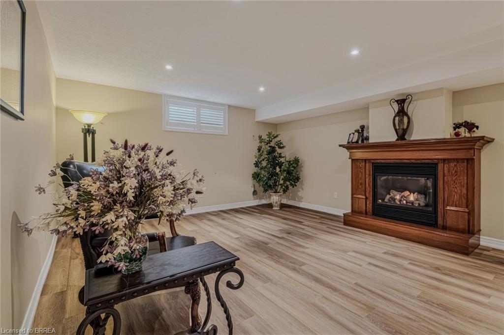 9 Rue Chateaux Terrace Property Photo 37
