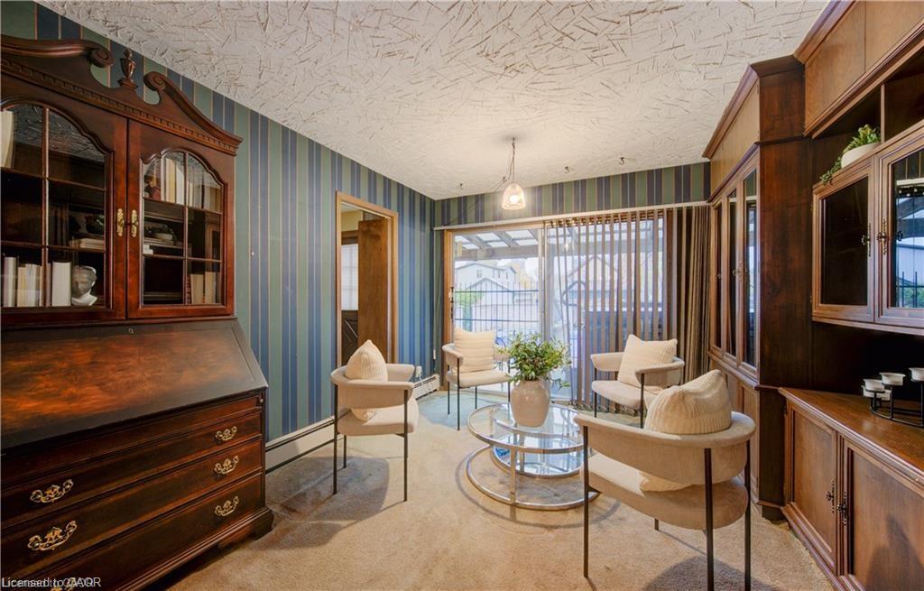 48 Dupont Street Property Photo 11