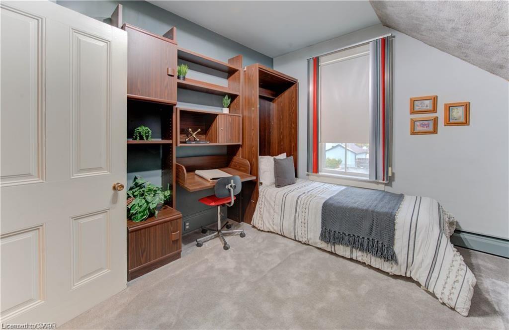 48 Dupont Street Property Photo 17