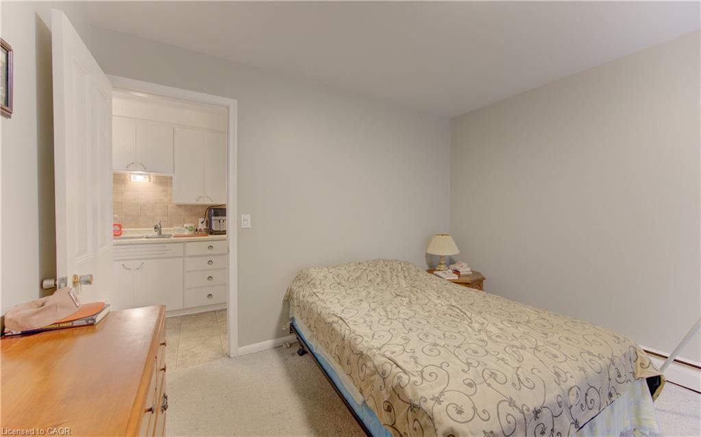 48 Dupont Street Property Photo 37