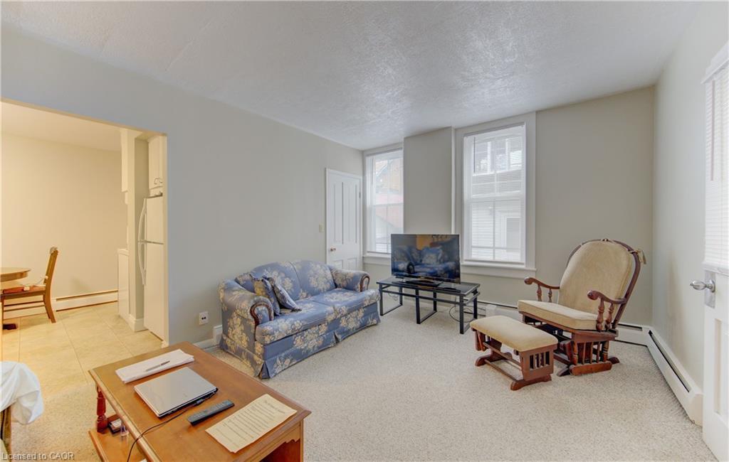 48 Dupont Street Property Photo 38