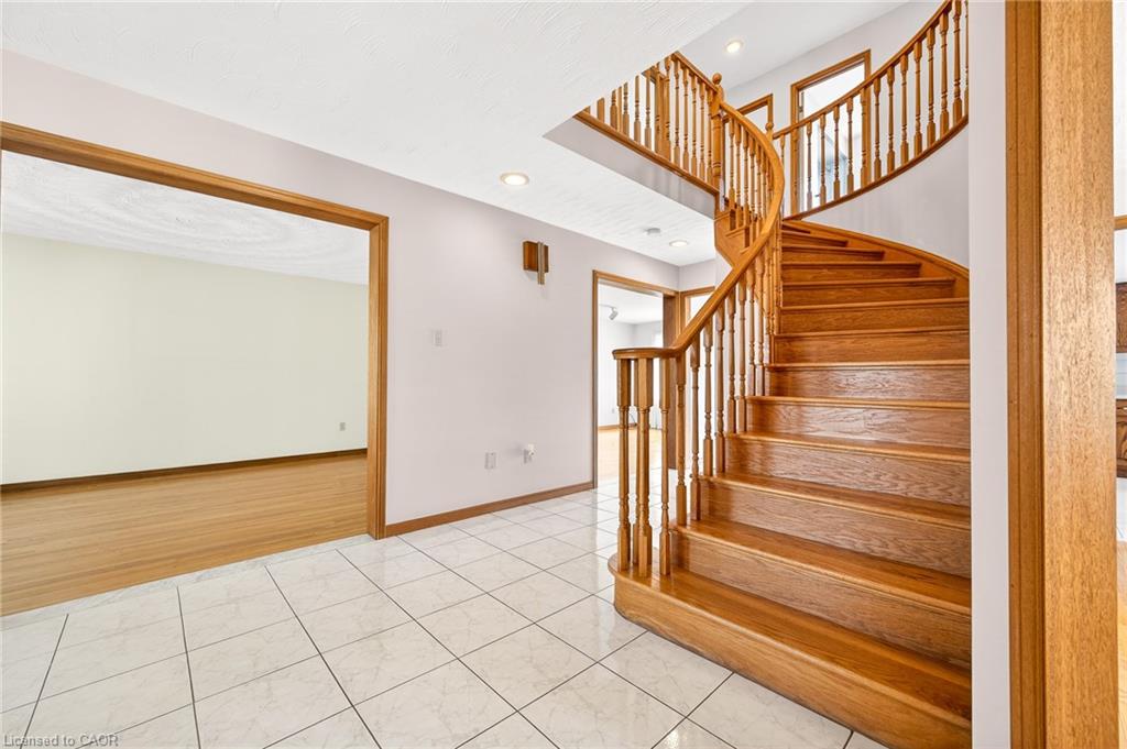 27 Trieste Place Property Photo 4
