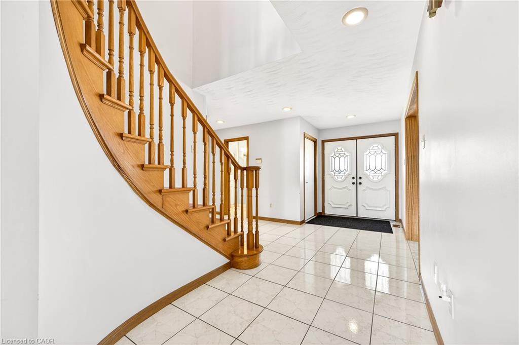 27 Trieste Place Property Photo 5