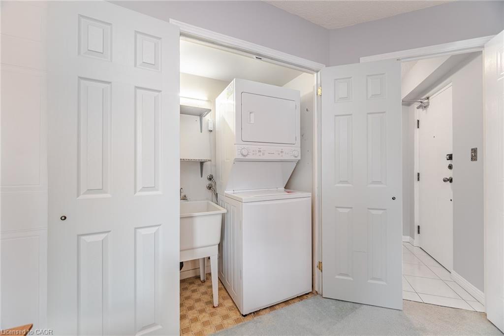 201-166 Mountain Park Avenue Property Photo 28