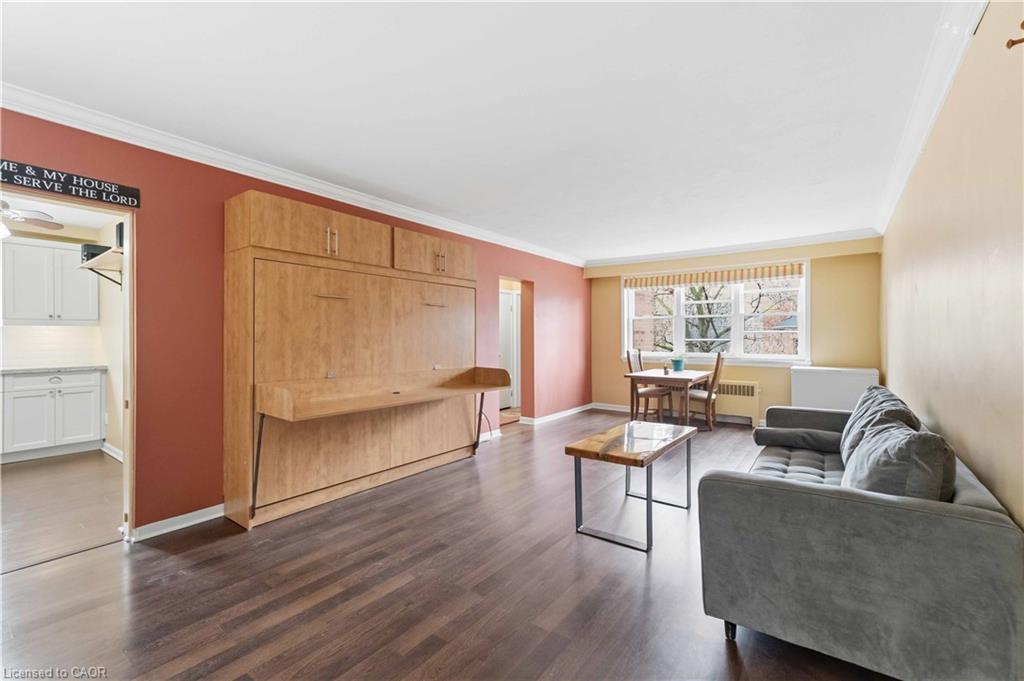 23-231 Macnab Street S Property Photo 2