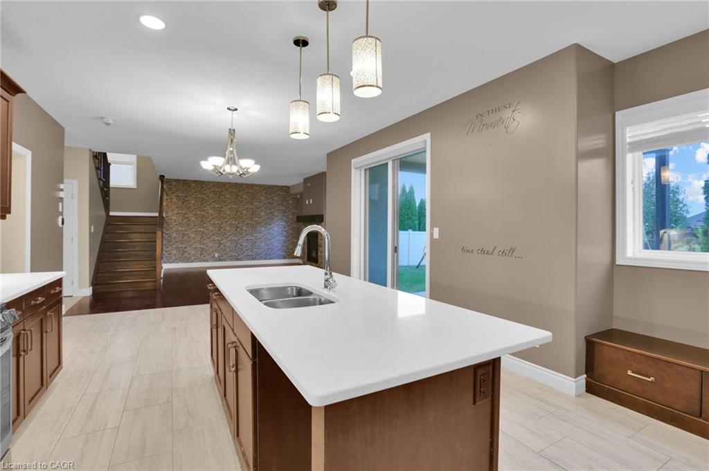 212 Jasmine Drive Property Photo 10