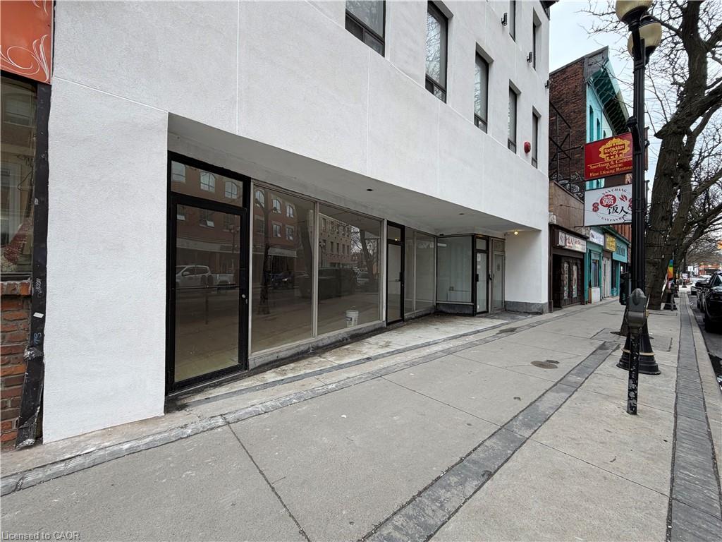 271 King Street E Property Photo 2