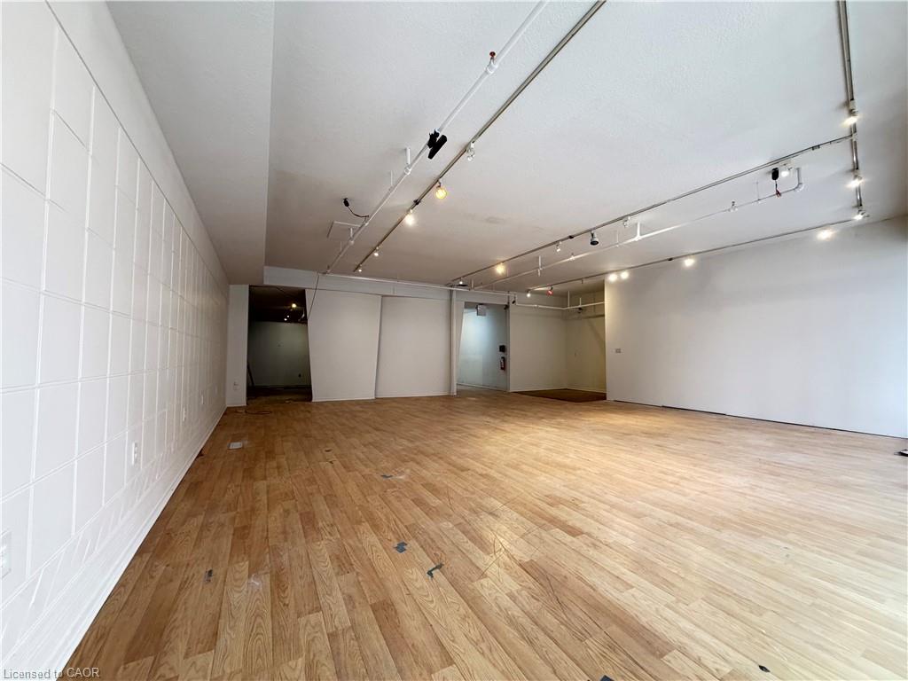 271 King Street E Property Photo 3