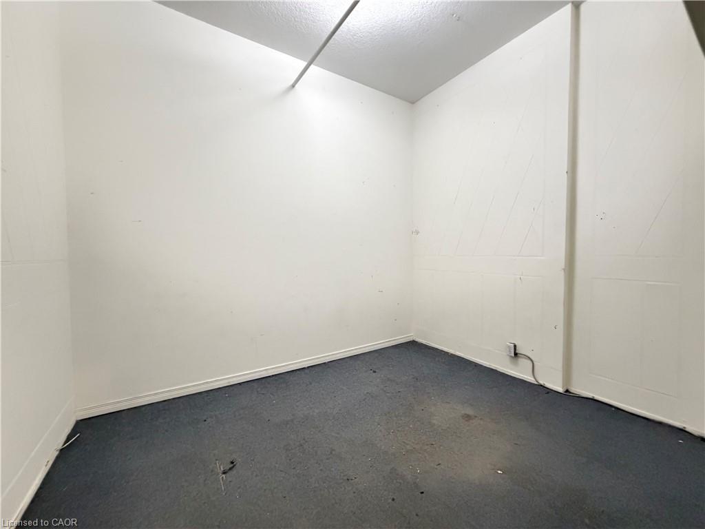 271 King Street E Property Photo 12