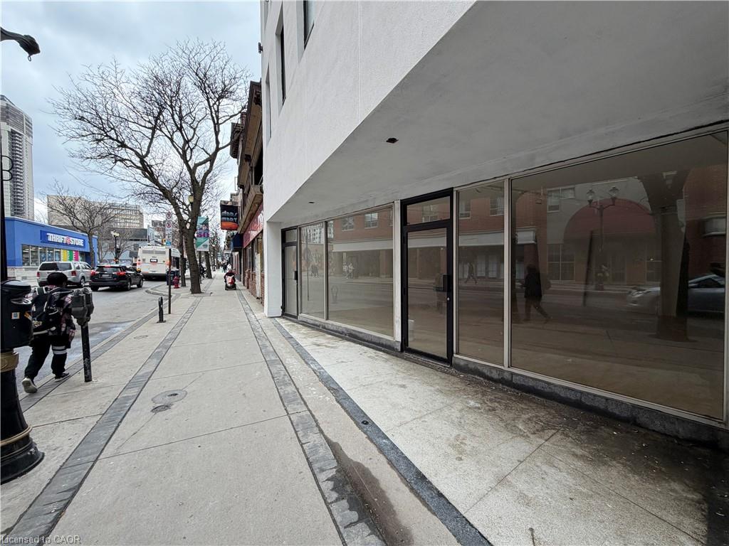 271 King Street E Property Photo 18