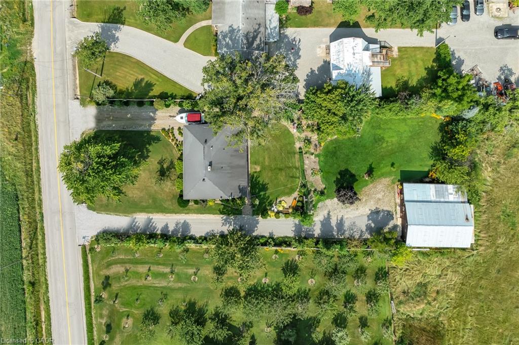 609 Green Mountain Road E Property Photo 4