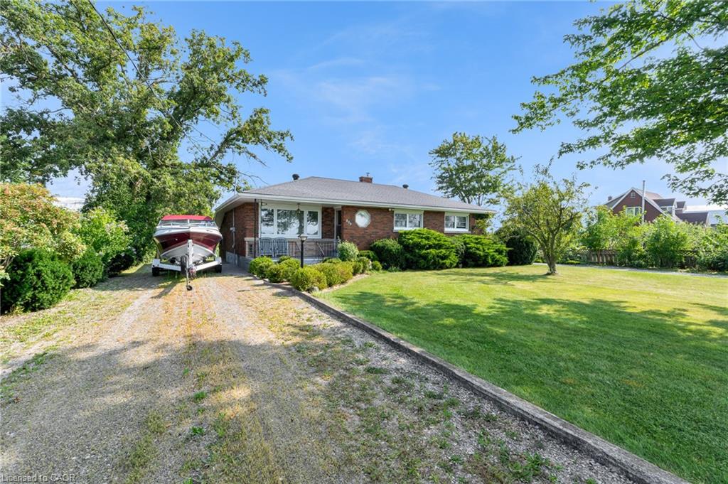 609 Green Mountain Road E Property Photo 5