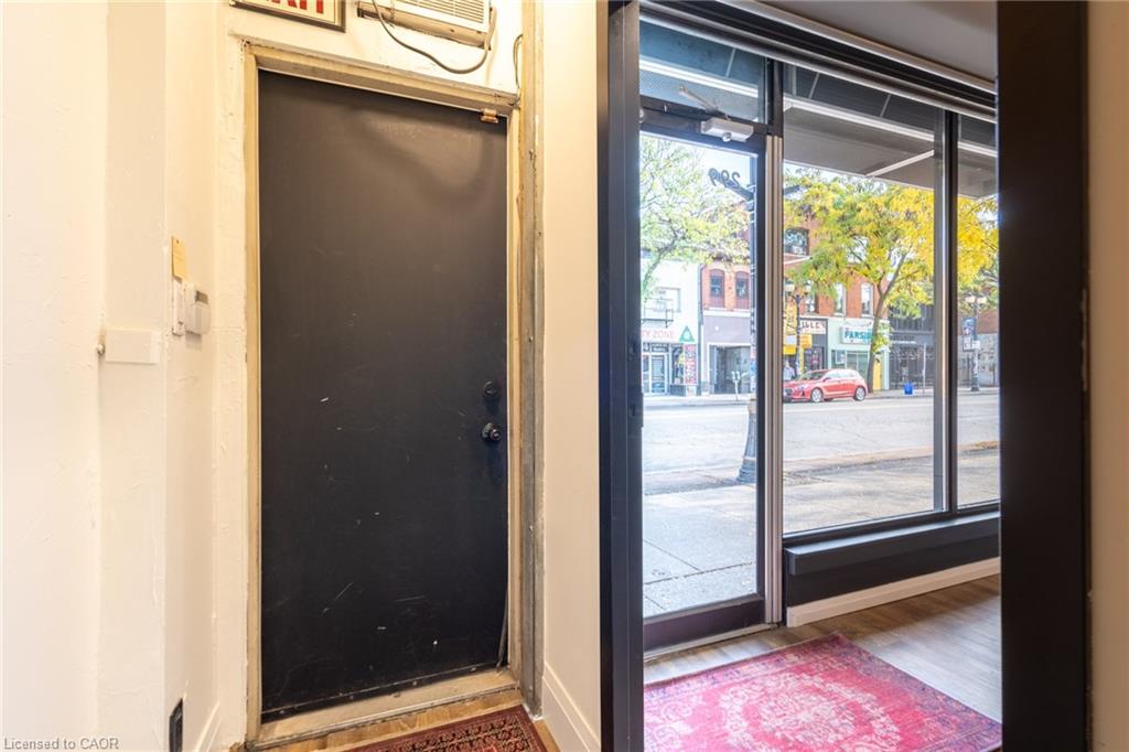 299 James Street N Property Photo 4