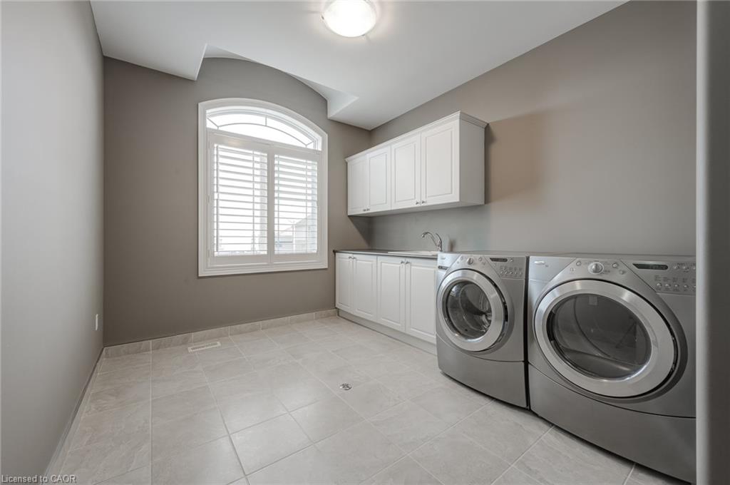 4072 Highland Park Drive Property Photo 14