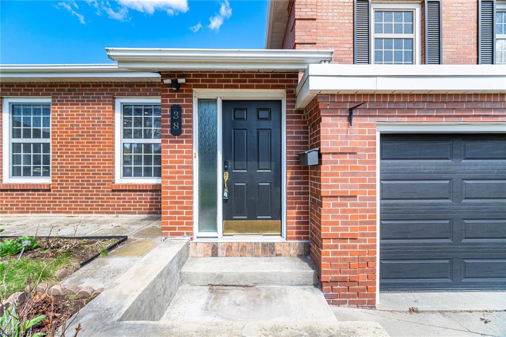 38 Leclaire Street Property Photo 4
