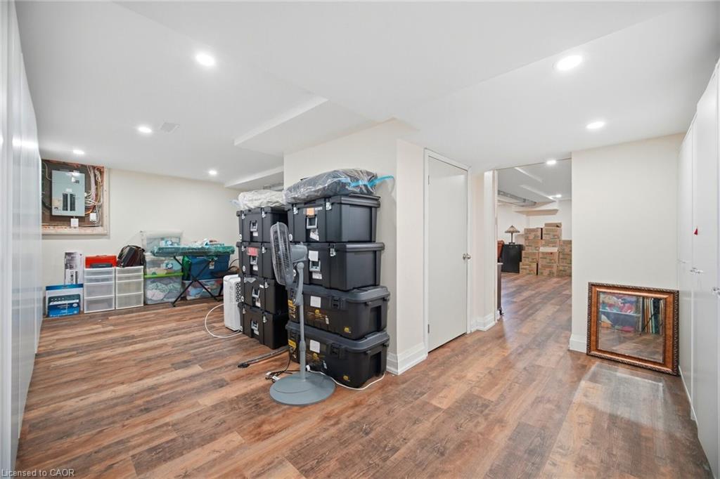 38 Leclaire Street Property Photo 47