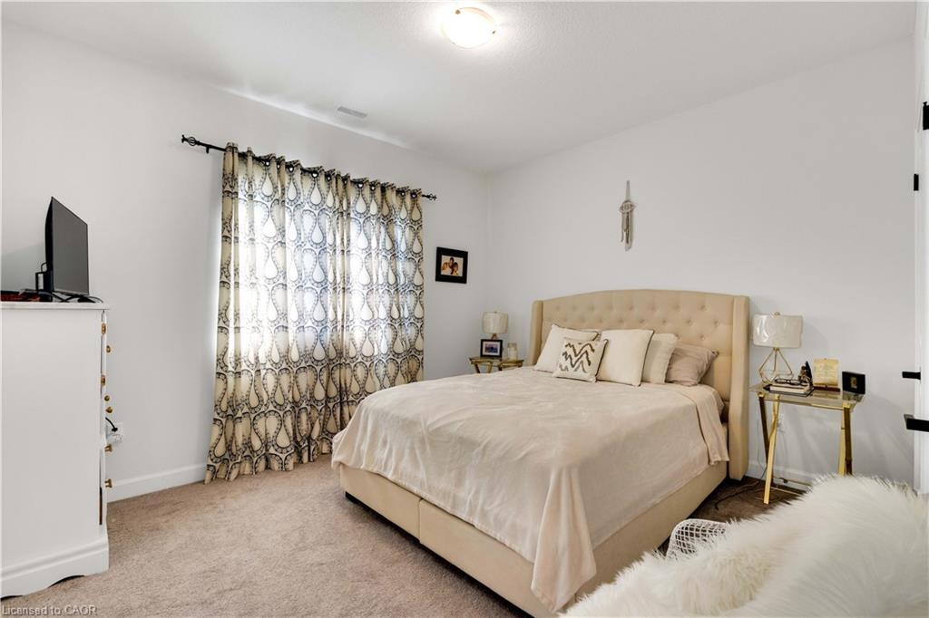 9b Shores Lane Property Photo 14