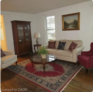 713 Cedar Street Property Photo 5
