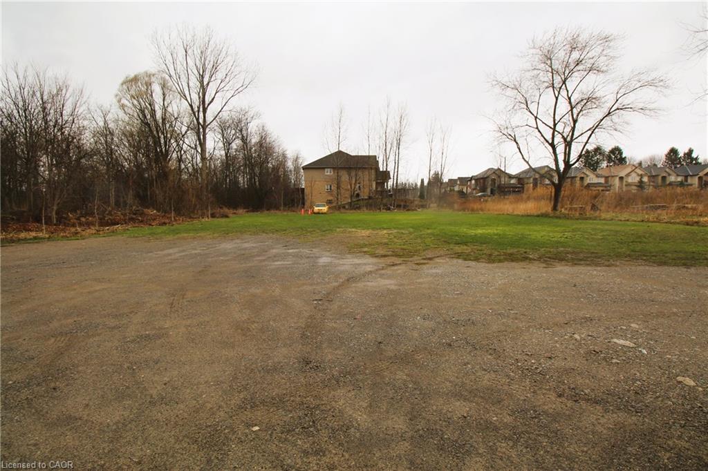 481 Garner Road E Property Photo 13