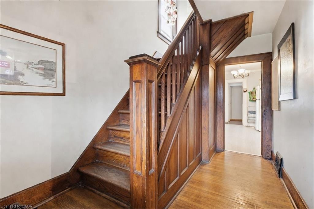 142 Stanley Street Property Photo 3