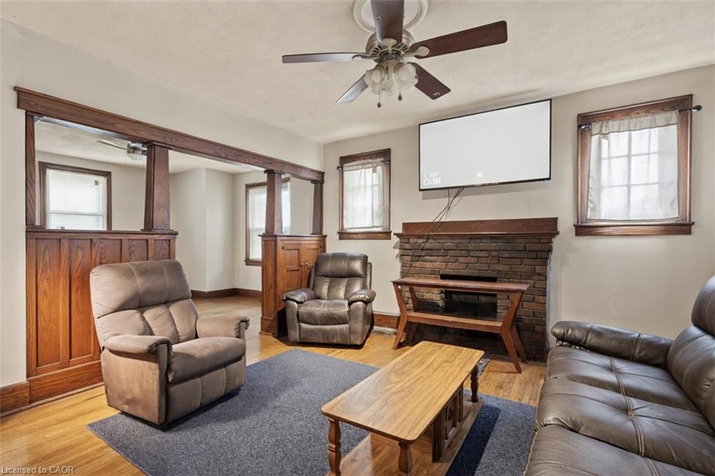 142 Stanley Street Property Photo 5