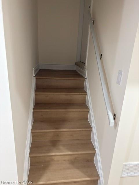 2415 Bankside Drive Property Photo 15