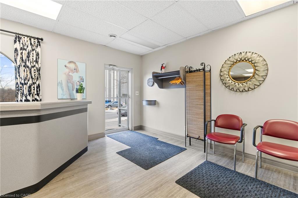 10 Glebe Street Property Photo 6