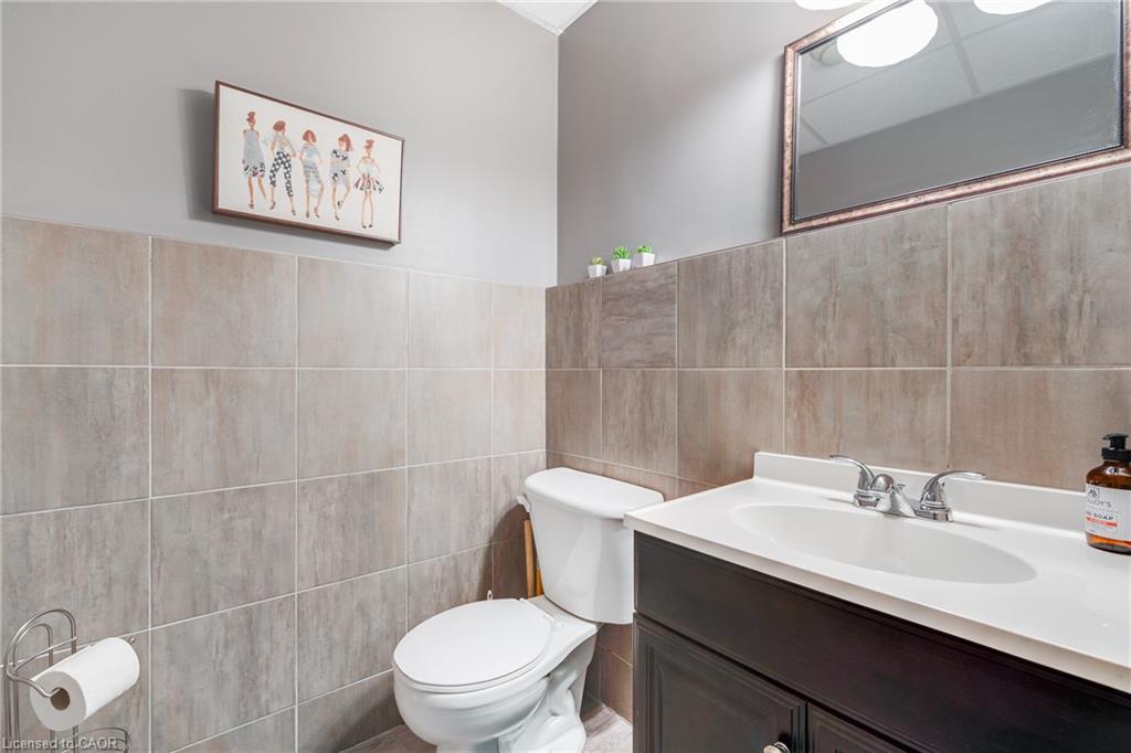 10 Glebe Street Property Photo 17