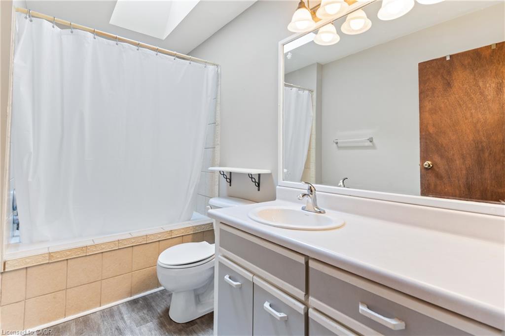 10 Glebe Street Property Photo 29