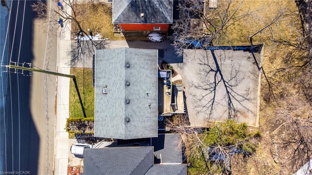 10 Glebe Street Property Photo 45