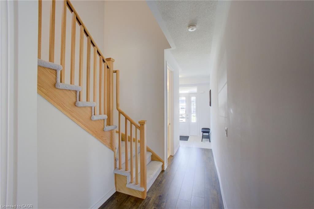 255 Rea Drive Property Photo 6