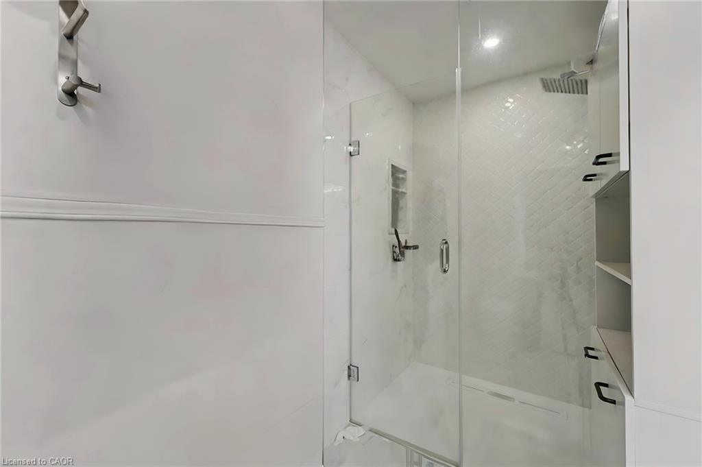 717 Vaughan Mills Road Property Photo 27