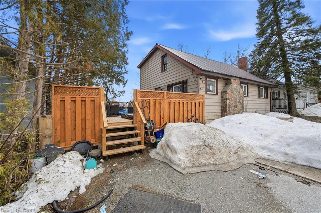 345 Linwood Avenue Property Photo 4