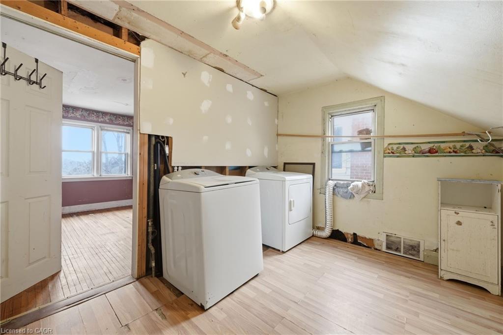 345 Linwood Avenue Property Photo 9