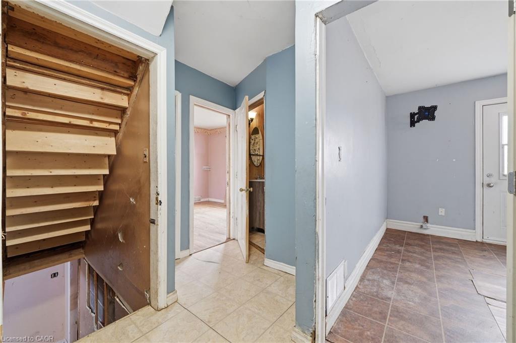 345 Linwood Avenue Property Photo 23