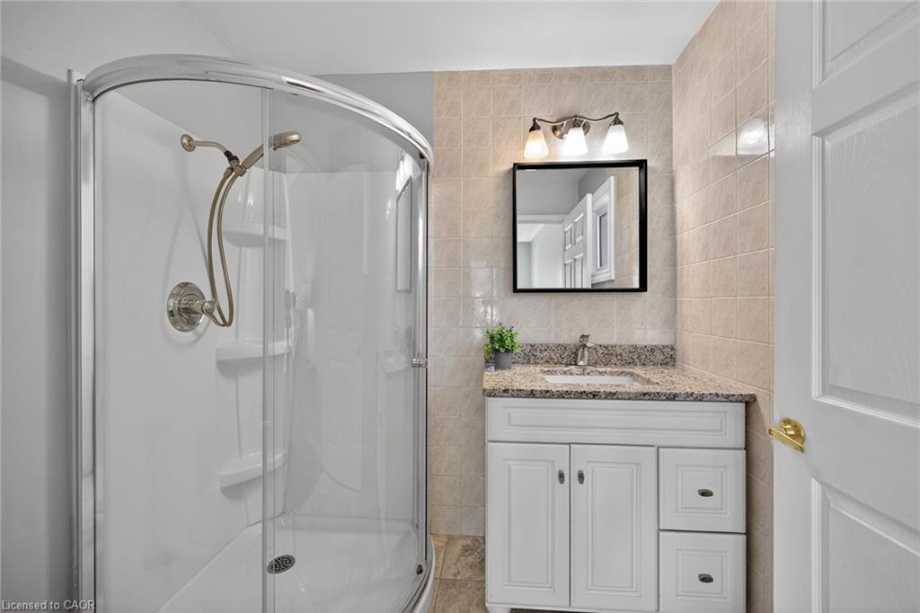 232 Silverbirch Boulevard Property Photo 21
