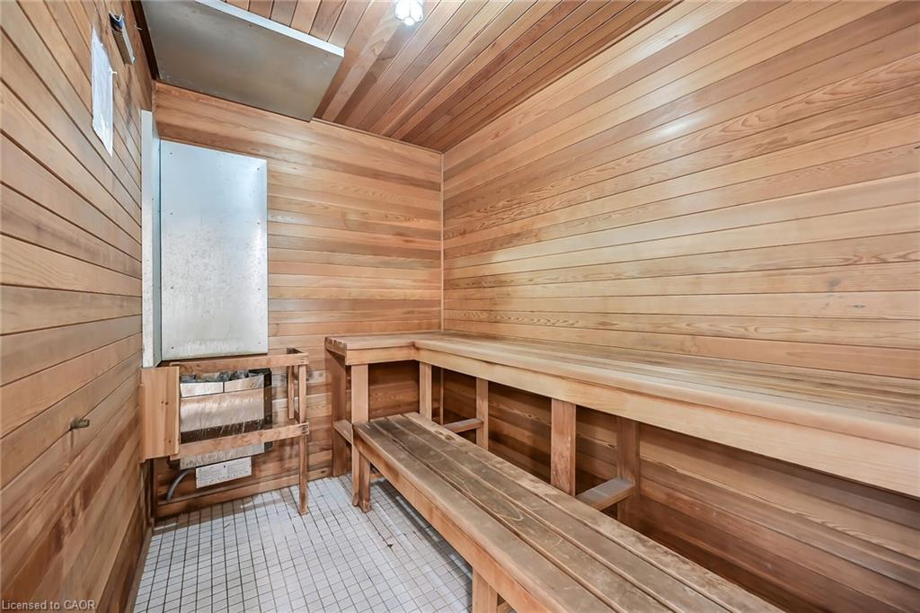 232 Silverbirch Boulevard Property Photo 41