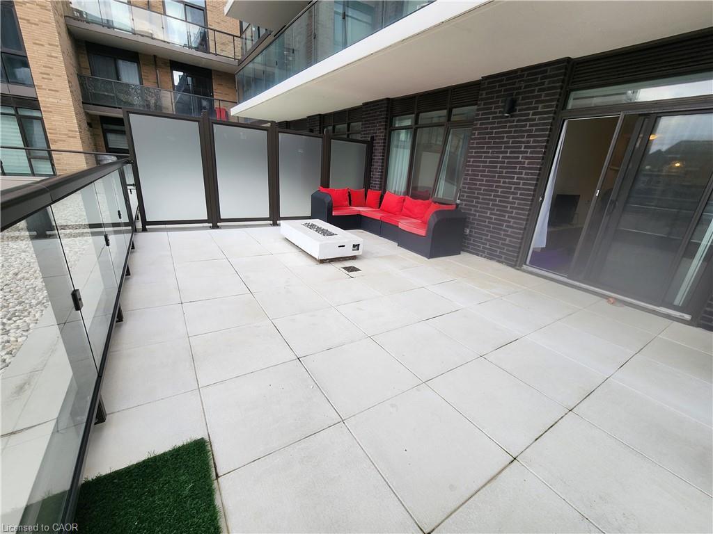 228-55 Duke Street W Property Photo 6