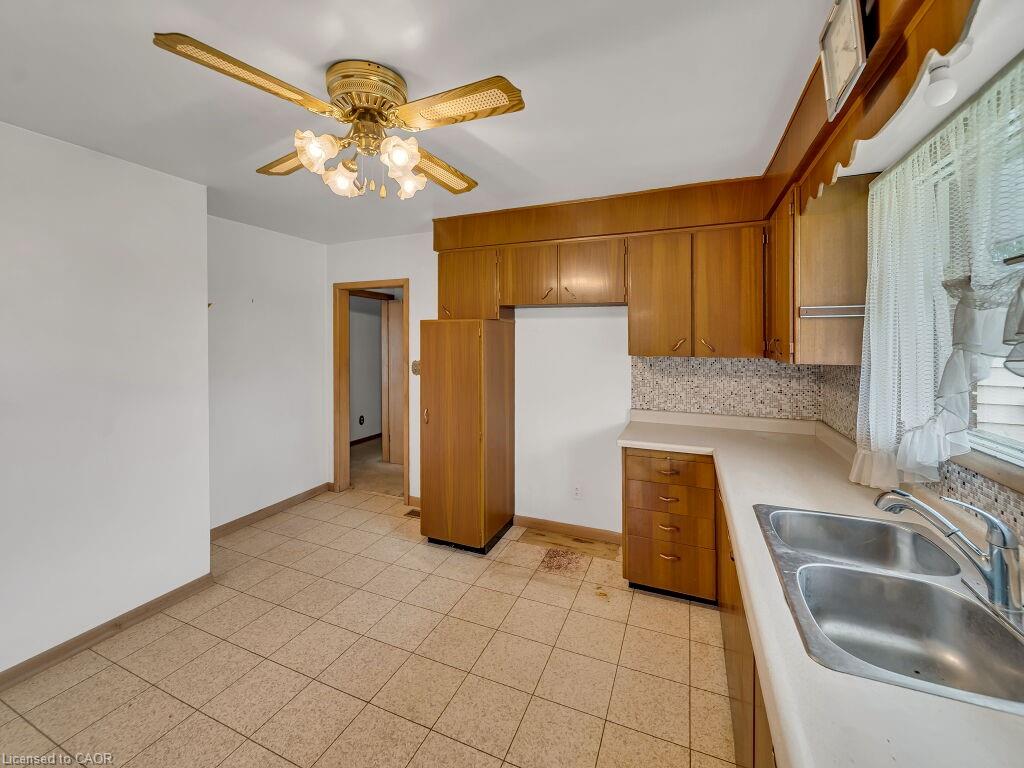 1416 Highway 6 Property Photo 6