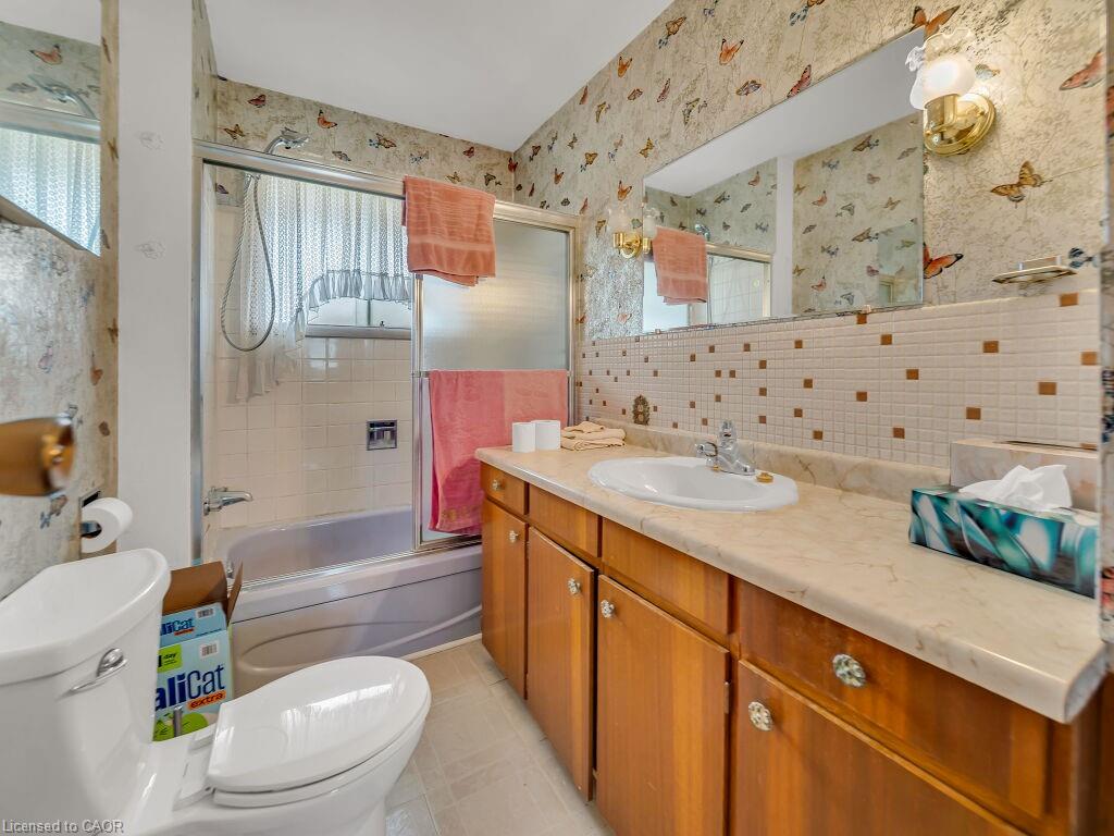 1416 Highway 6 Property Photo 16