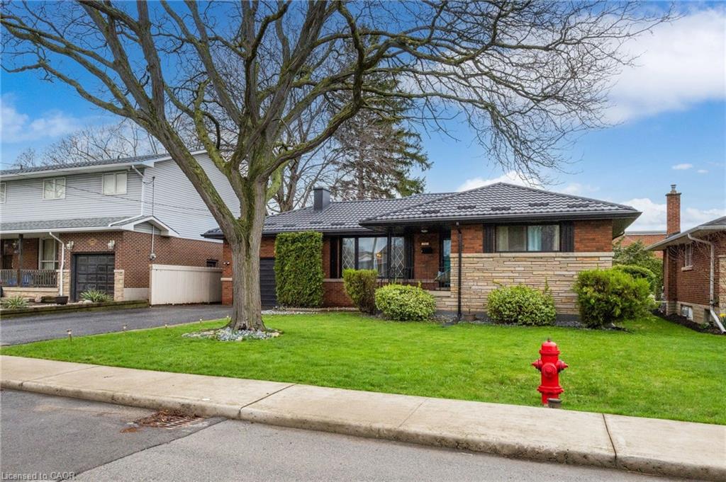 32 Belair Drive
