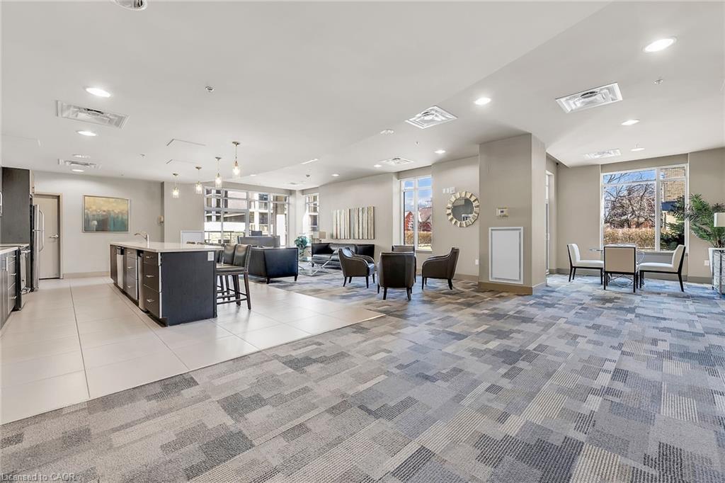 804-90 Charlton Avenue W Property Photo 25