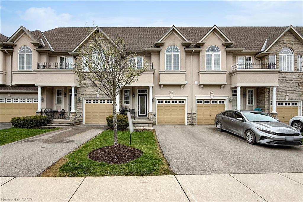 34 Forest Valley Crescent Property Photo 1