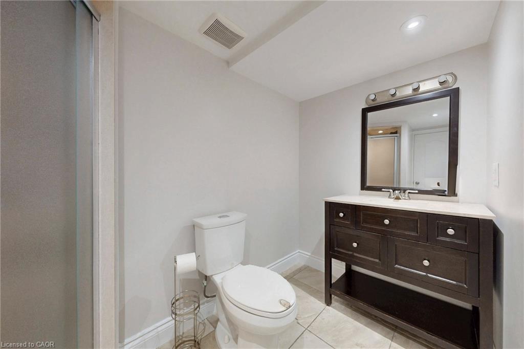 34 Forest Valley Crescent Property Photo 40
