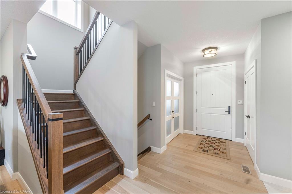160 Hemlock Street Property Photo 12